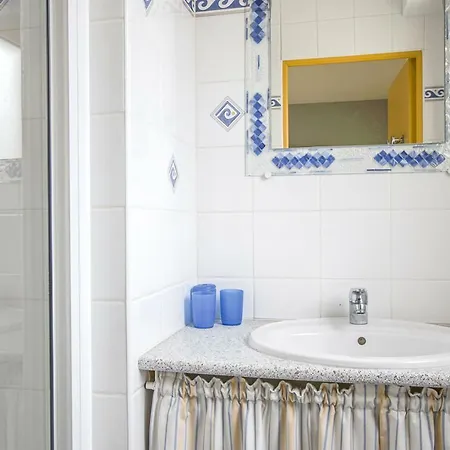 Vakantiehuis Le Babord Des Costils Saint-Laurent-sur-Mer