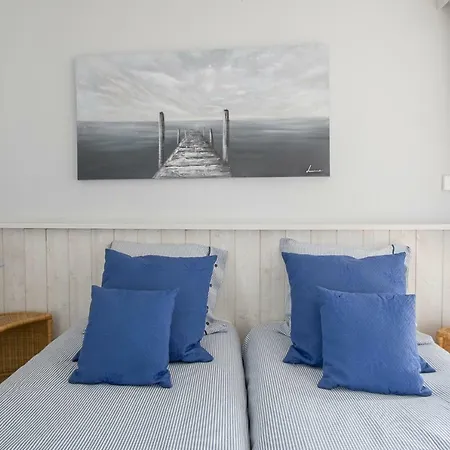 Le Babord Des Costils * Saint-Laurent-sur-Mer